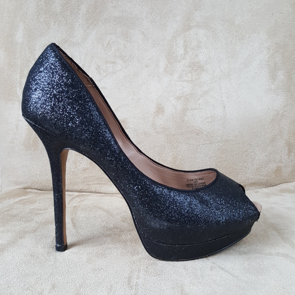 Zara Basic Collection Platform